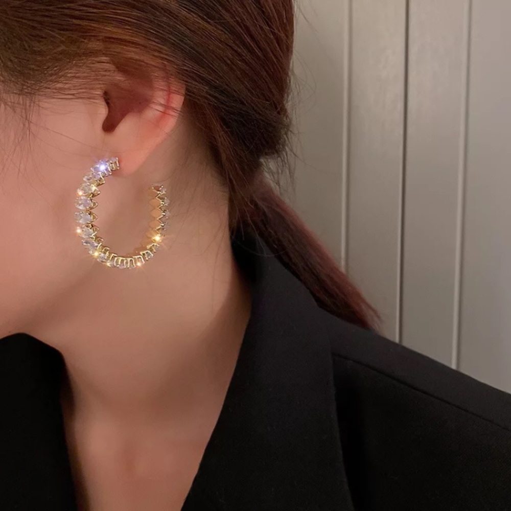 Luxury Gold Plated Crystals Hoop Earrings - Picture 4 of 4